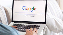 Google unveils mobile travel planning app