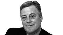 Legal issues: passenger rights and hotel price fixing
