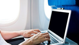 IATA calls for 'alternatives' to laptop ban