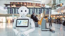 Munich airport begins testing robot with Lufthansa
