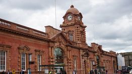 Nottingham train station evacuated due to fire