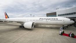 Philippine Airlines launches B777