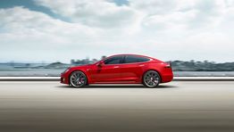 Blacklane adds Tesla to chauffeur offering