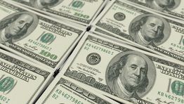 US travel buyer pay stays steady