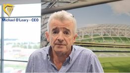 Ryanair warns of up to 900 job losses