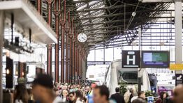 Record-breaking French strike to continue