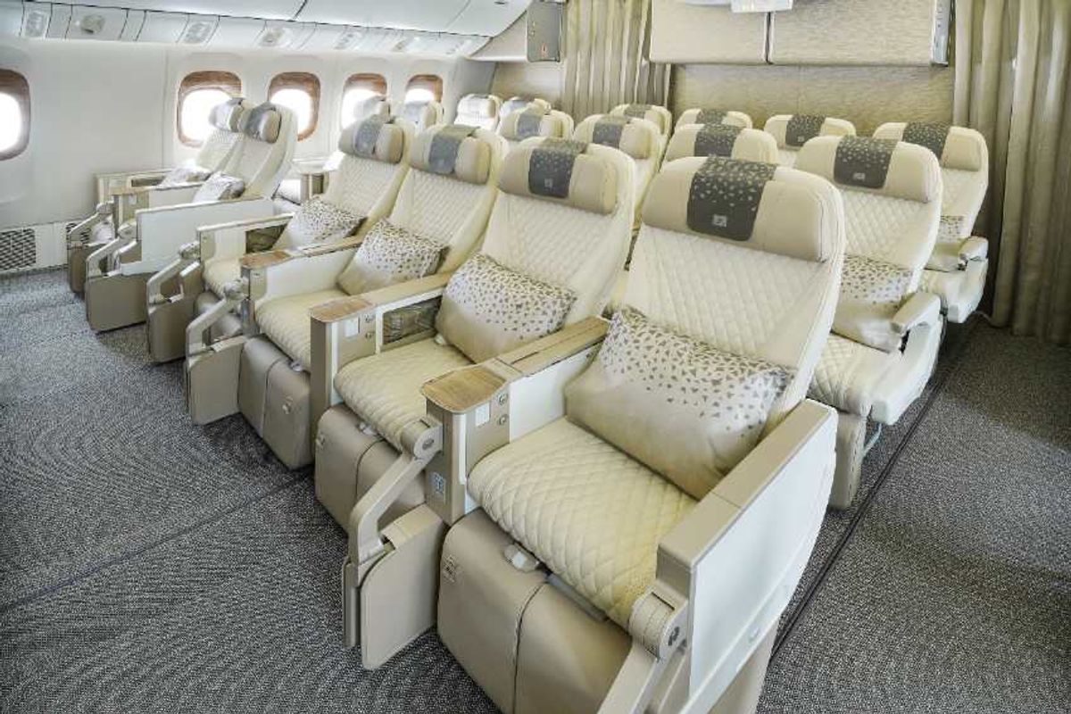 Emirates adds refitted B777s to more European routes