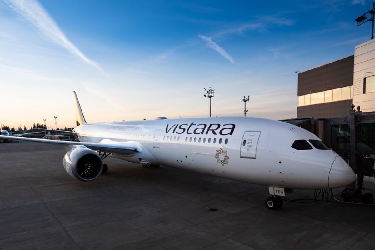 Fly with Vistara