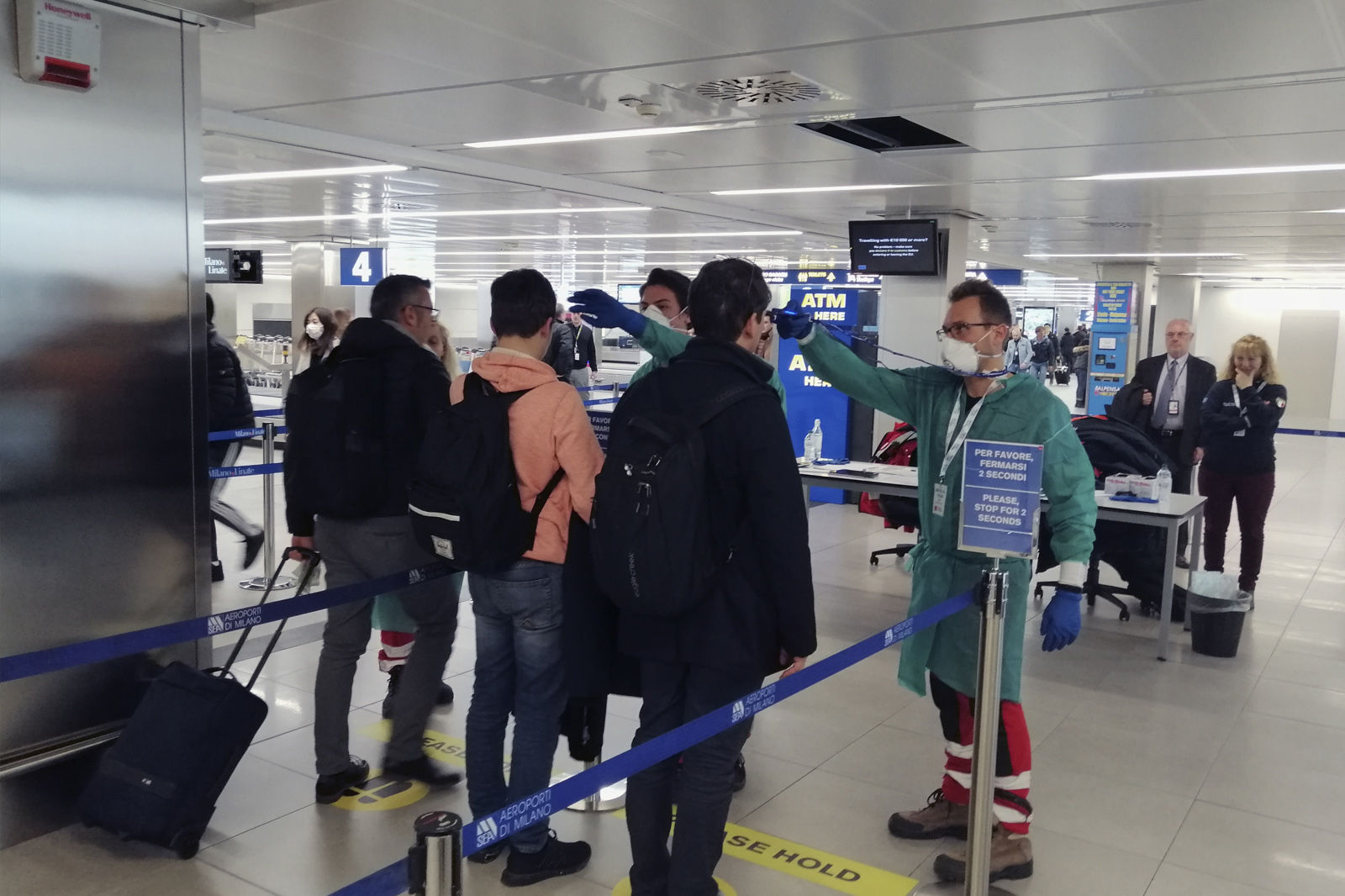 Italy requires Covid testing on arrival for more countries 