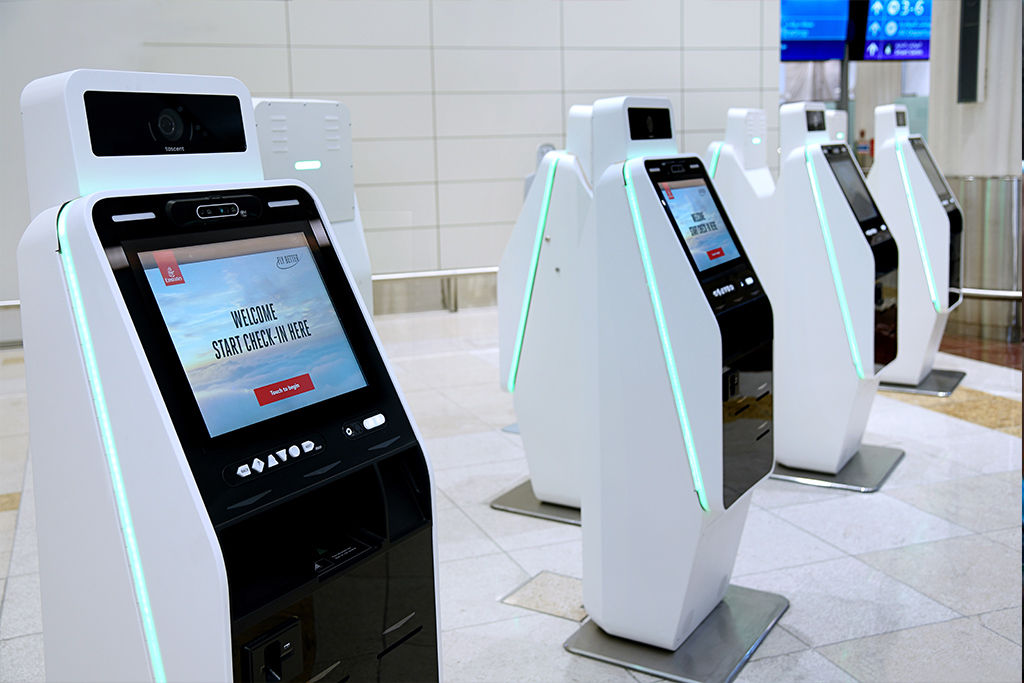 Emirates introduces contactless check-in