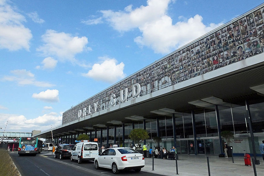 Regional airports face insolvency by year end