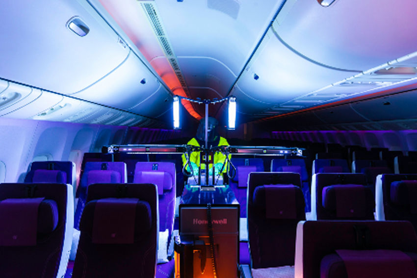 Qatar Airways UV disinfection