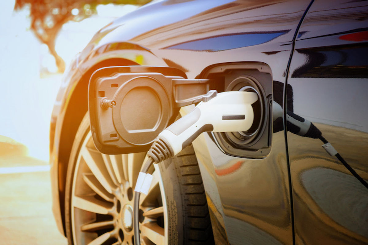 Less than 20% of business travellers rent EVs