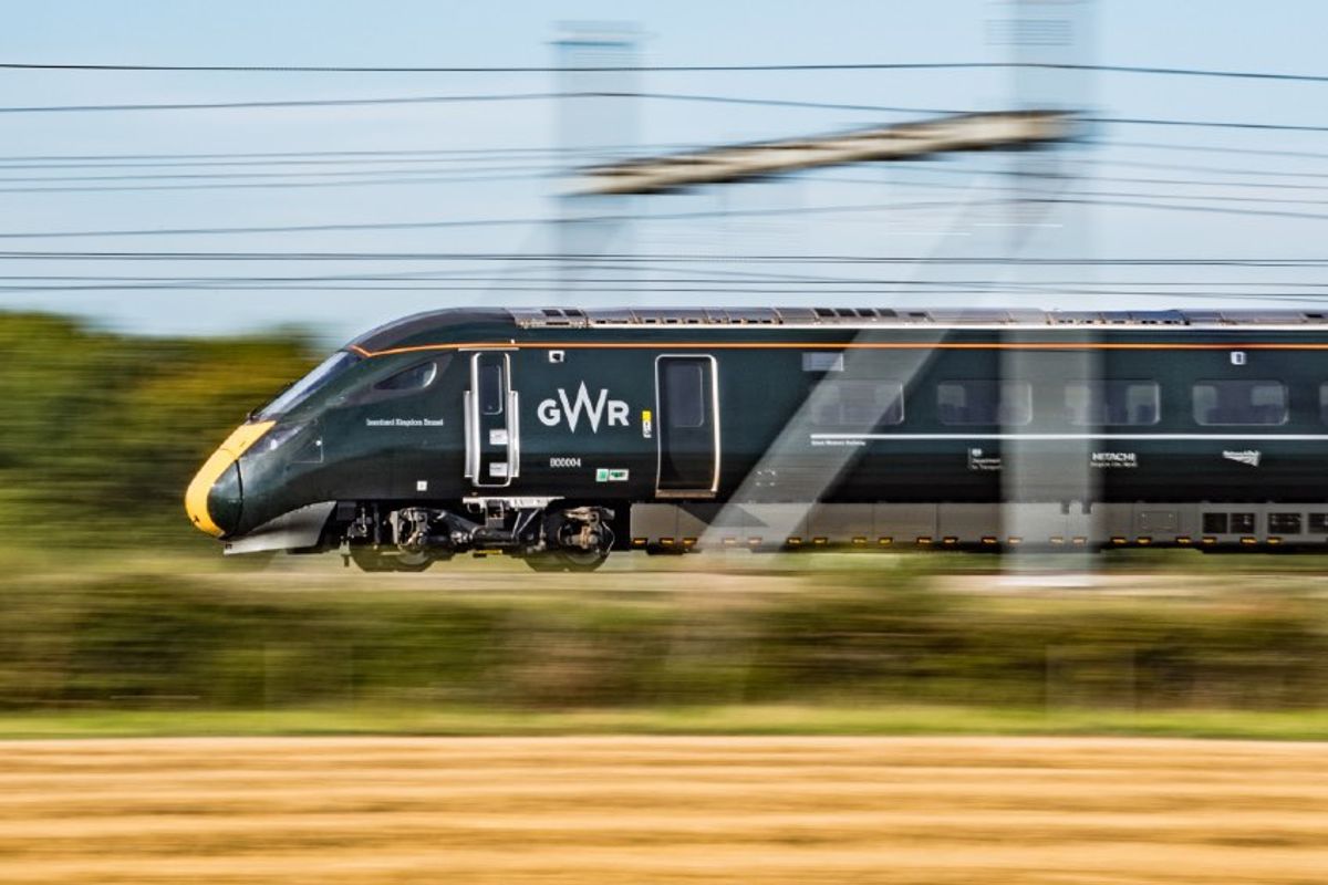 Rail travel on UK’s top business routes almost nine times greener than driving