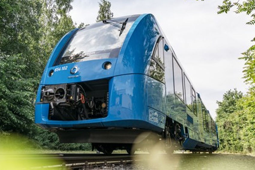 First order for hydrogen-powered trains in France