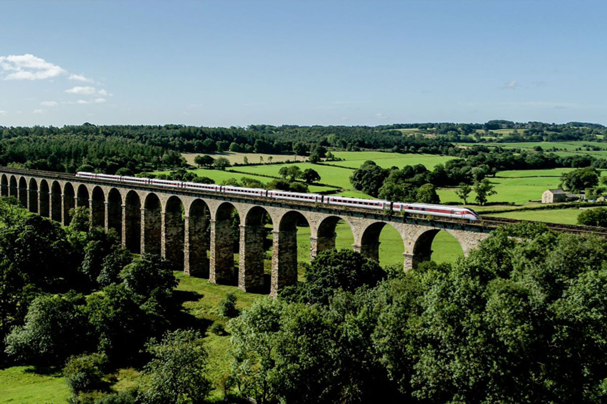 Corporate Traveller adds UK rail to booking platform