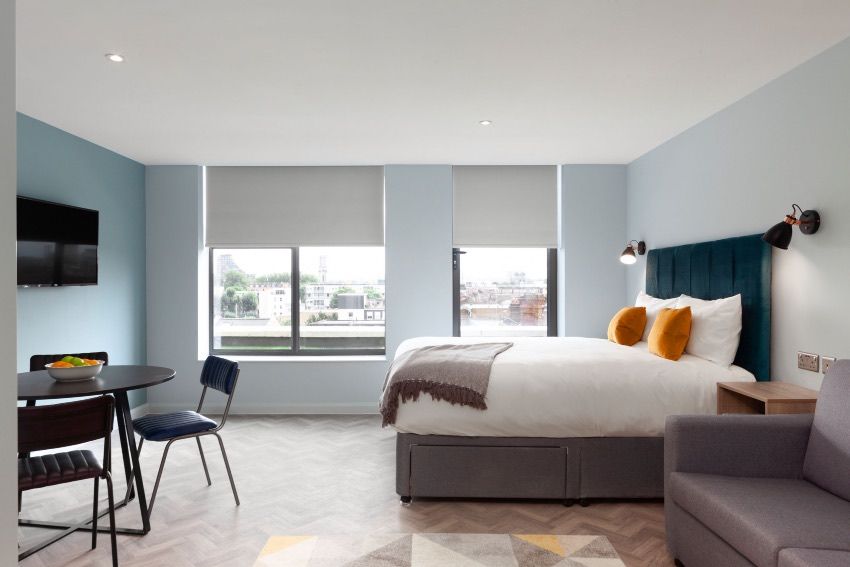 Tech-led brand Aptel Hotels opens first aparthotel in UK capital