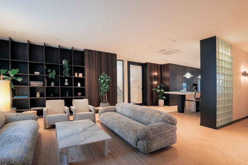 Apartment specialist Bob W expands in Munich