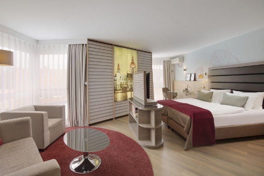 DoubleTree to add six hotels in European expansion