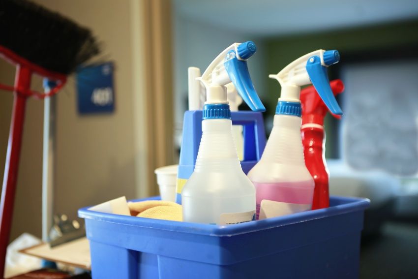 Hotel cleaning cart