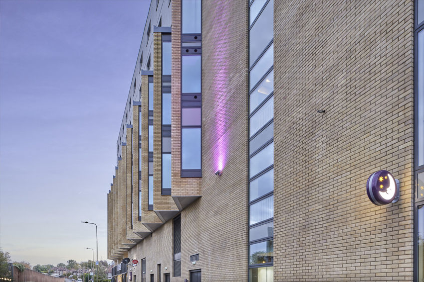 premier inn net zero