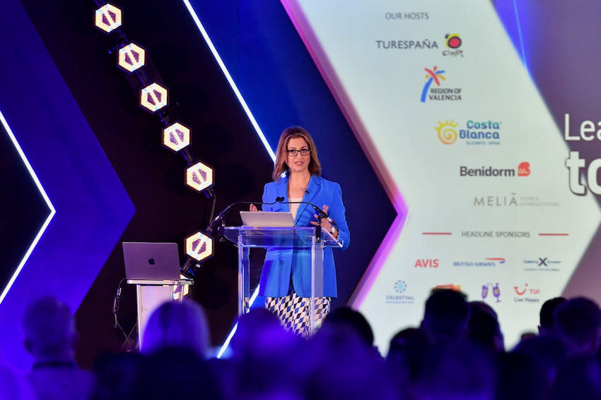 Julia Lo Bue Said Advantage 2023