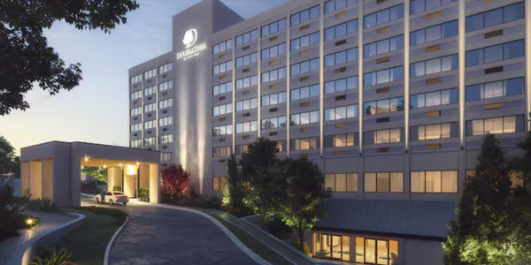 DoubleTree by Hilton Clarksville