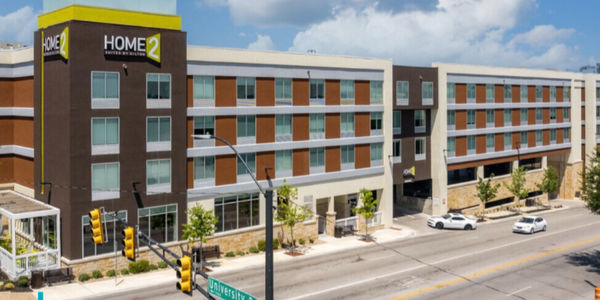 H2Suites Fort Worth Cultural District