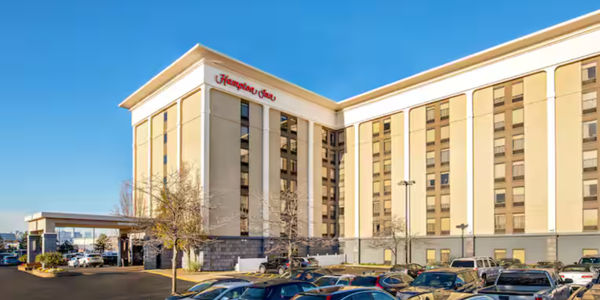 Hampton Inn Boston Logan Airport