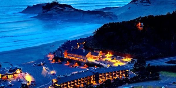 Headlands Coastal Lodge and Spa