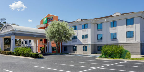 Holiday Inn Express Jacksonville Mayport Beach