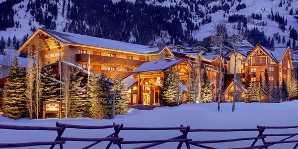 Snake River Lodge1