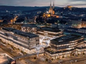 Latest news: Pandox closes in Montreal; Hyatt debuts Caption in APAC; US performance up