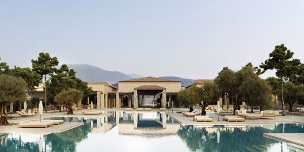 Waldorf Astoria Scarlet Bay