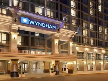 New counterpunch by Choice in Wyndham takeover battle