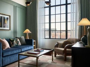 Latest news: Hyatt delays Jamaica openings; MCR acquires 4 in London; Hilton adds in Bahamas