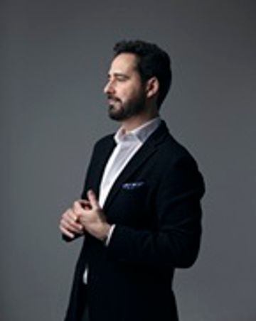 Javier Águila