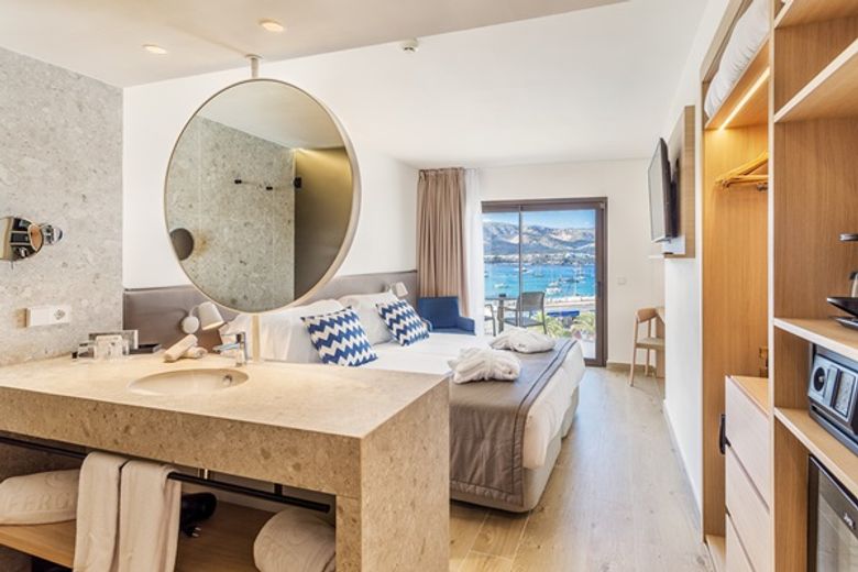 Sea View Suite at the Fergus Style Tobago, Spain Sea View Suite at the Fergus Style Tobago, Spain