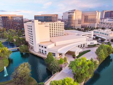 Latest HITs: Driftwood buys near Dallas; Zeal, IHG tie-up; Madrid property trades