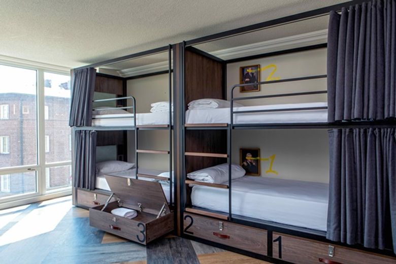 Four-bed room at the Generator Washington, D.C. Four-bed room at the Generator Washington, D.C.