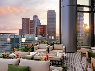  alt="Latest HITs: Raffles debuts in Boston; Posadas grows in Cancún; Meridia's new fund"  title="Latest HITs: Raffles debuts in Boston; Posadas grows in Cancún; Meridia's new fund" 