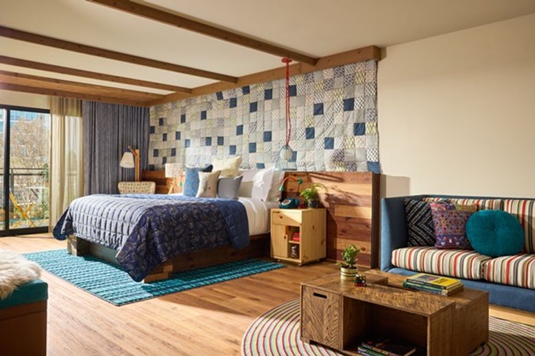 Standard guest room