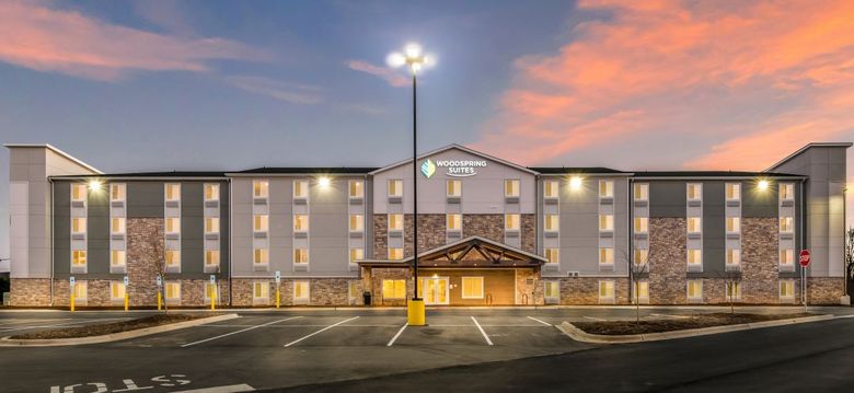 WoodSpring Suites Charlotte – University Research Park WoodSpring Suites Charlotte – University Research Park
