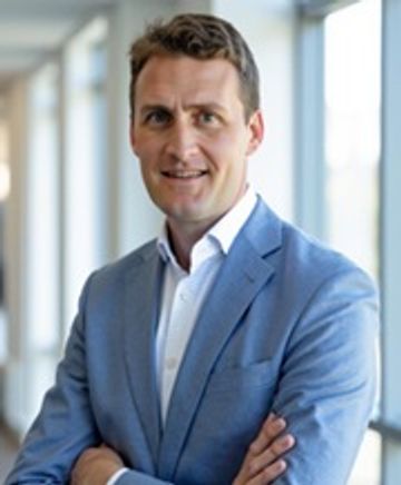 Xander Nijnens, JLL