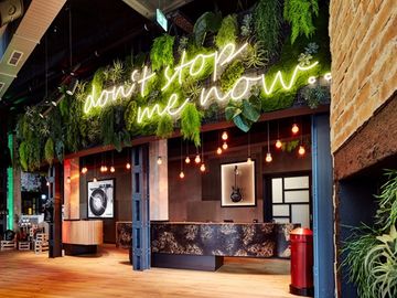 Hyatt takes Lindner deal step further with brand acquisition
