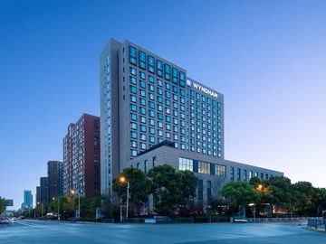  alt="How to open a hotel in six days in China"  title="How to open a hotel in six days in China" 