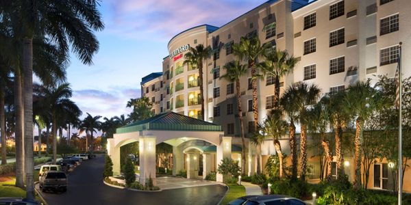 Courtyard by Marriott Fort Lauderdale Airport