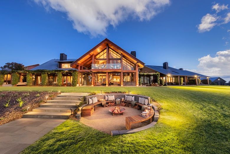 Spicers Peak Lodge, Queensland, Australia Spicers Peak Lodge, Queensland, Australia