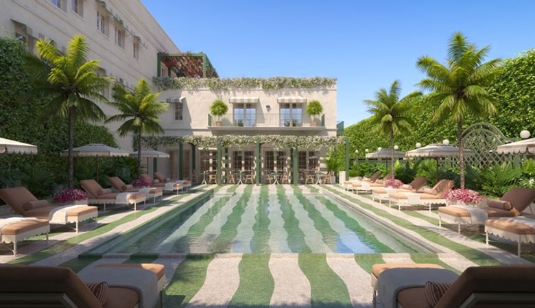 The Vineta Hotel Swimming Pool in Palm Beach, Florida The Vineta Hotel Swimming Pool in Palm Beach, Florida