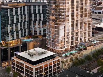 Luxury helps accelerate growth in hot Nashville